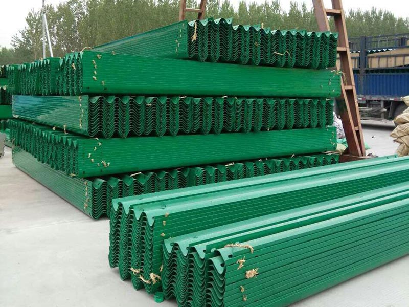 噴塑護(hù)欄板規(guī)格