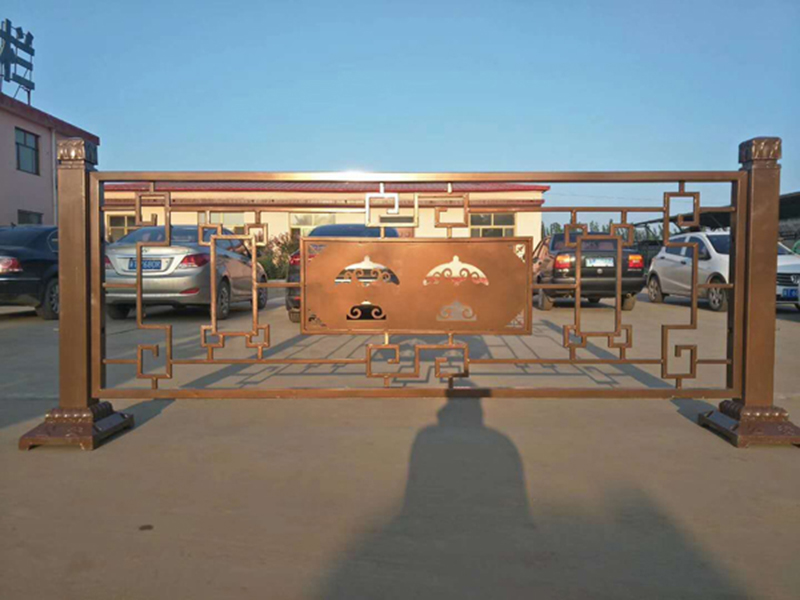 新型黃金護欄介紹